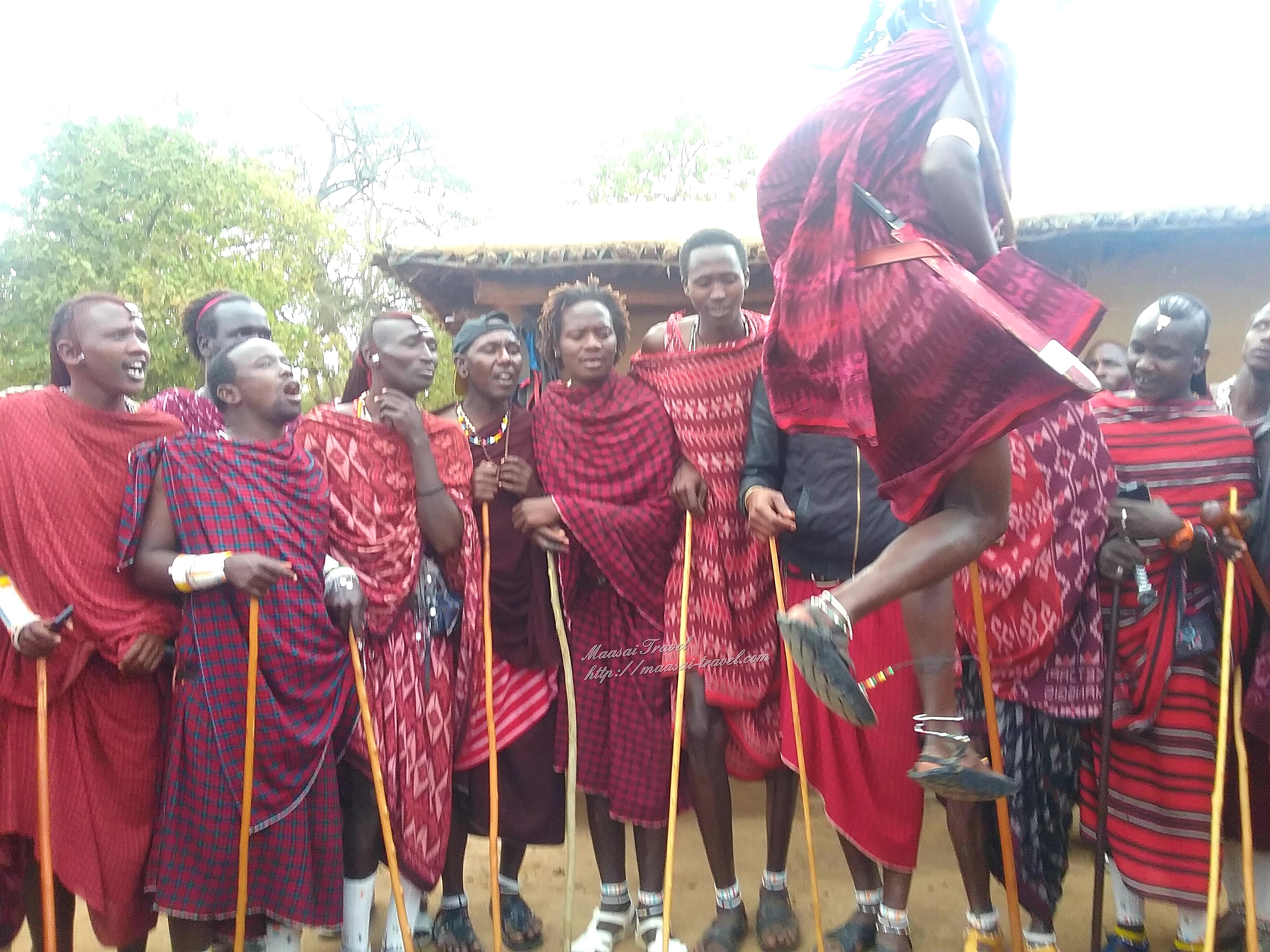 donne cerimonia maasai warrior Kiberashi - Tanzania