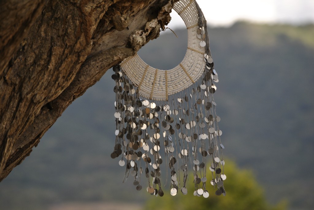 GHILINGHILLI E COLLANE DELLE DONNE MAASAI